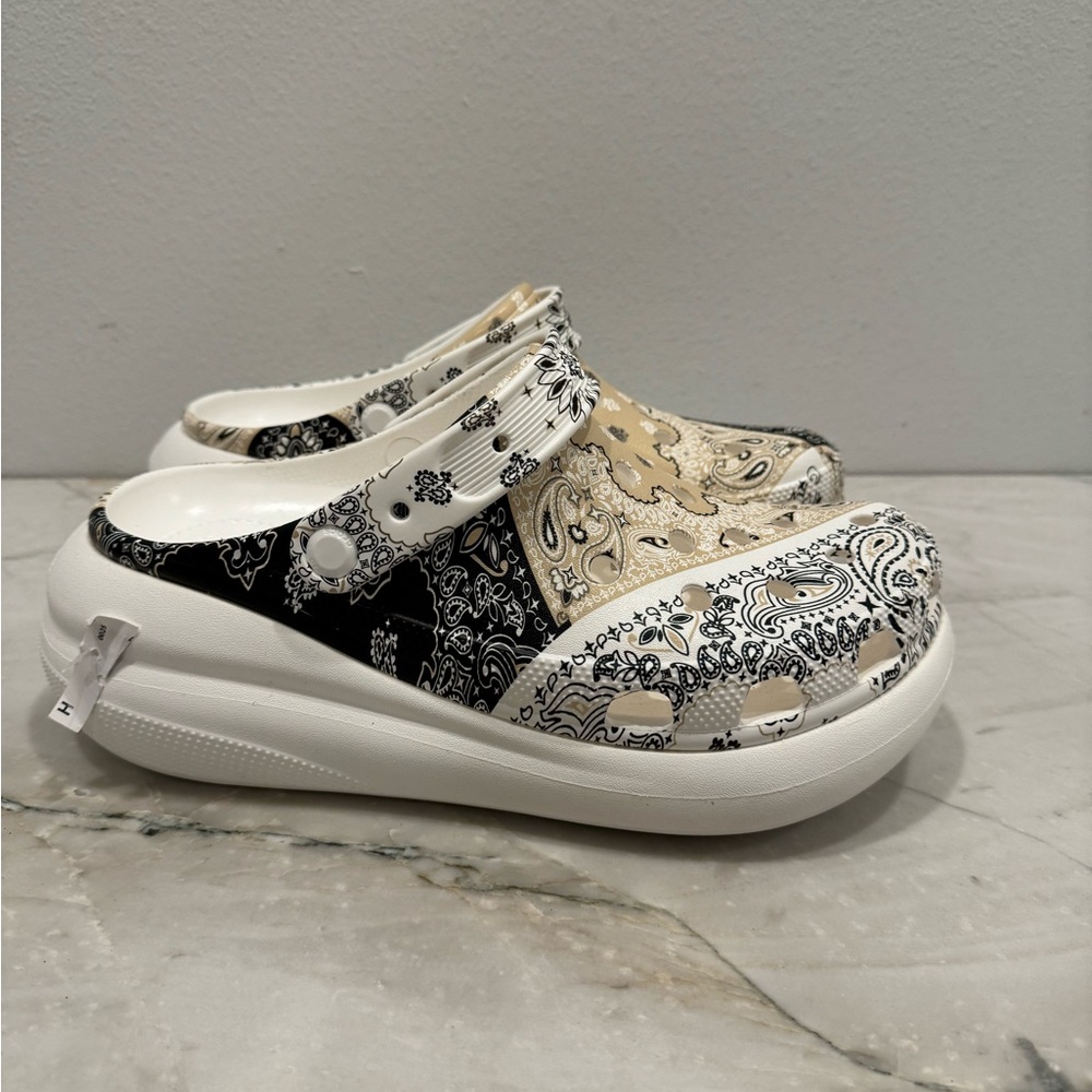 Crocs Classic Crush Bandana white parsley Print women’s 11 new clogs - Picture 5 of 11